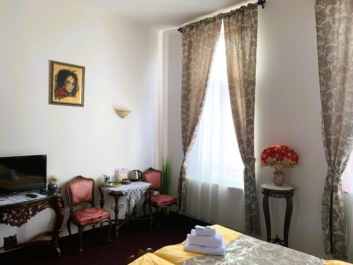 Penzion Deloris Trenčín Екстериор снимка